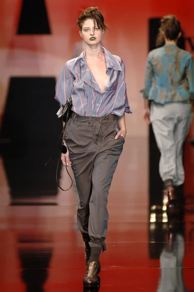 Look 28